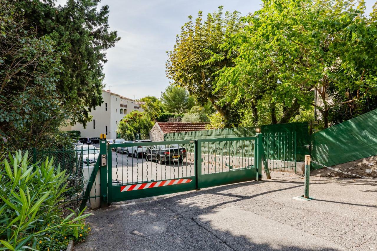 Le Monticule Par Dodo-A-Cassis Daire Dış mekan fotoğraf